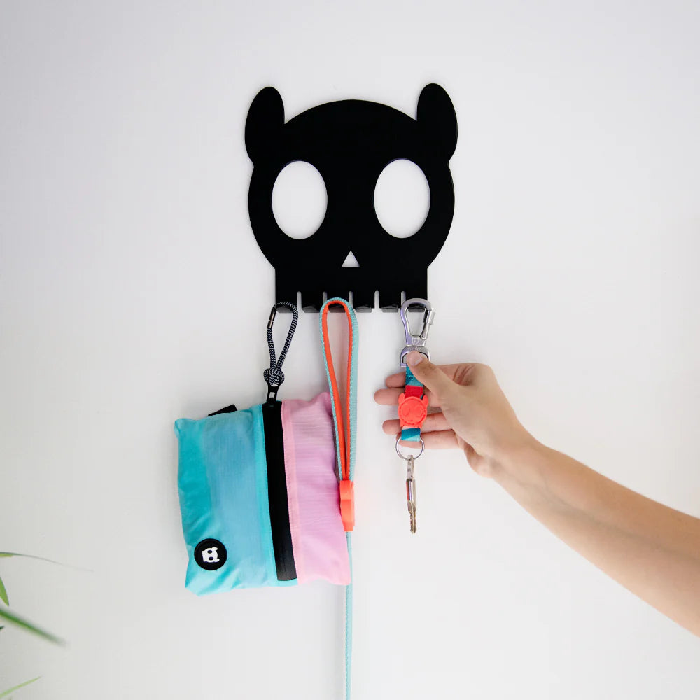 Zee Dog Leash Hanger